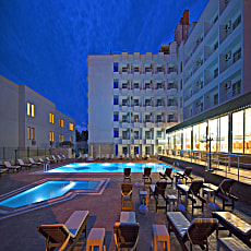 Ada Newday Resort Hotel